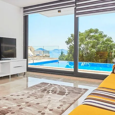 Resital Kalkan